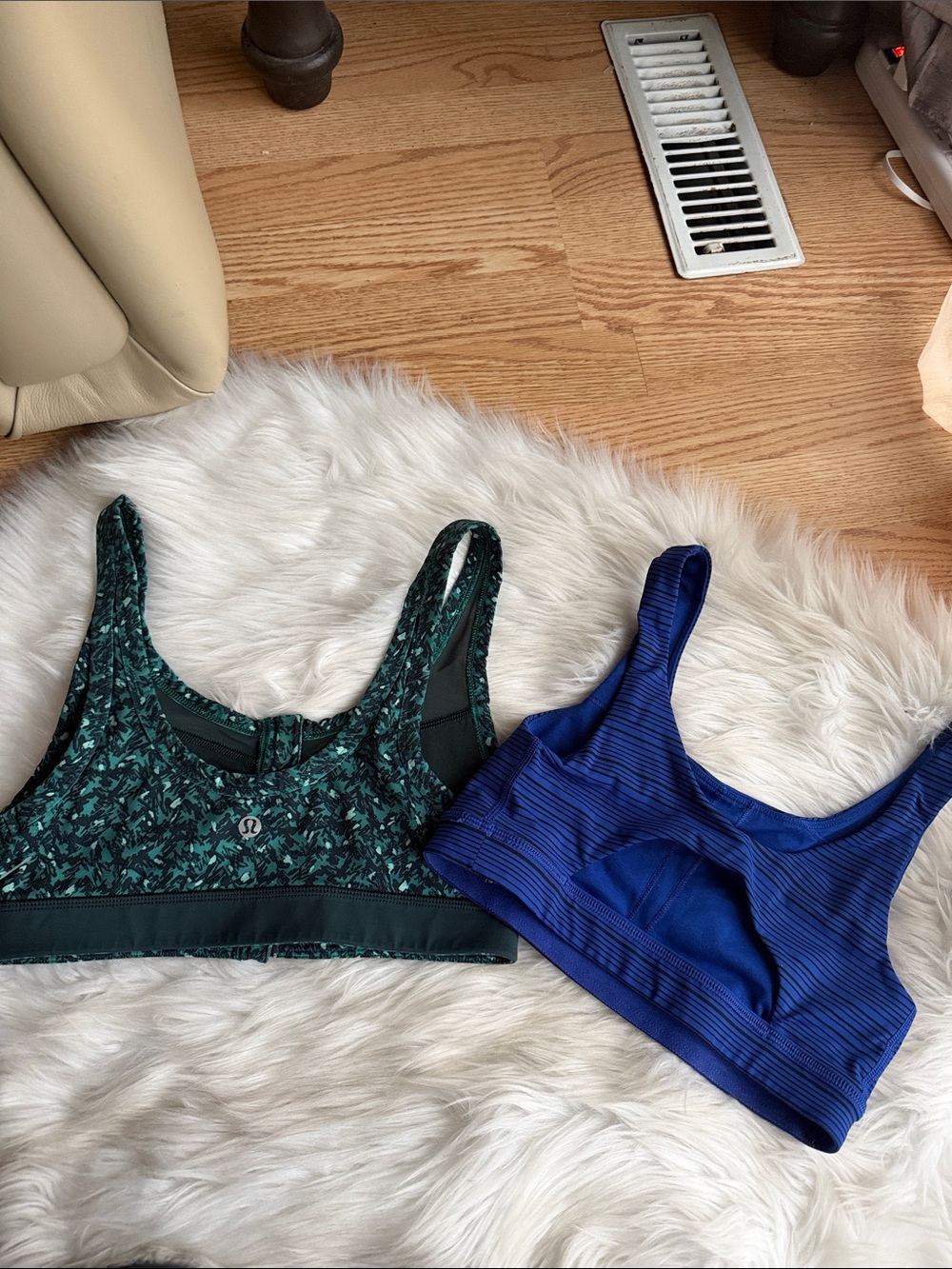 Lululemon sport bra set - Picture 2 of 3